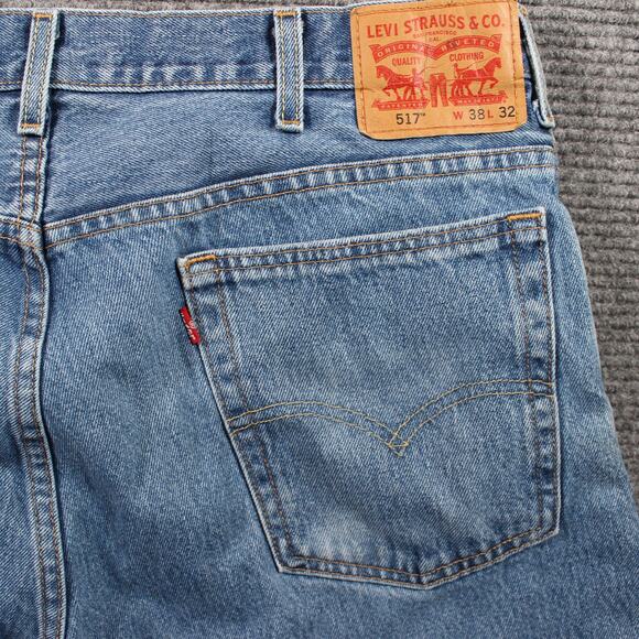 Levi’s 517 Jeans Mens 38x32 Light Blue Bootcut 100% Cotton Zip Fly - Picture 8 of 13